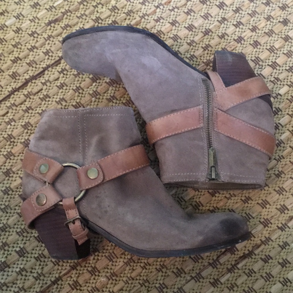 Sam Edelman Taupe Booties